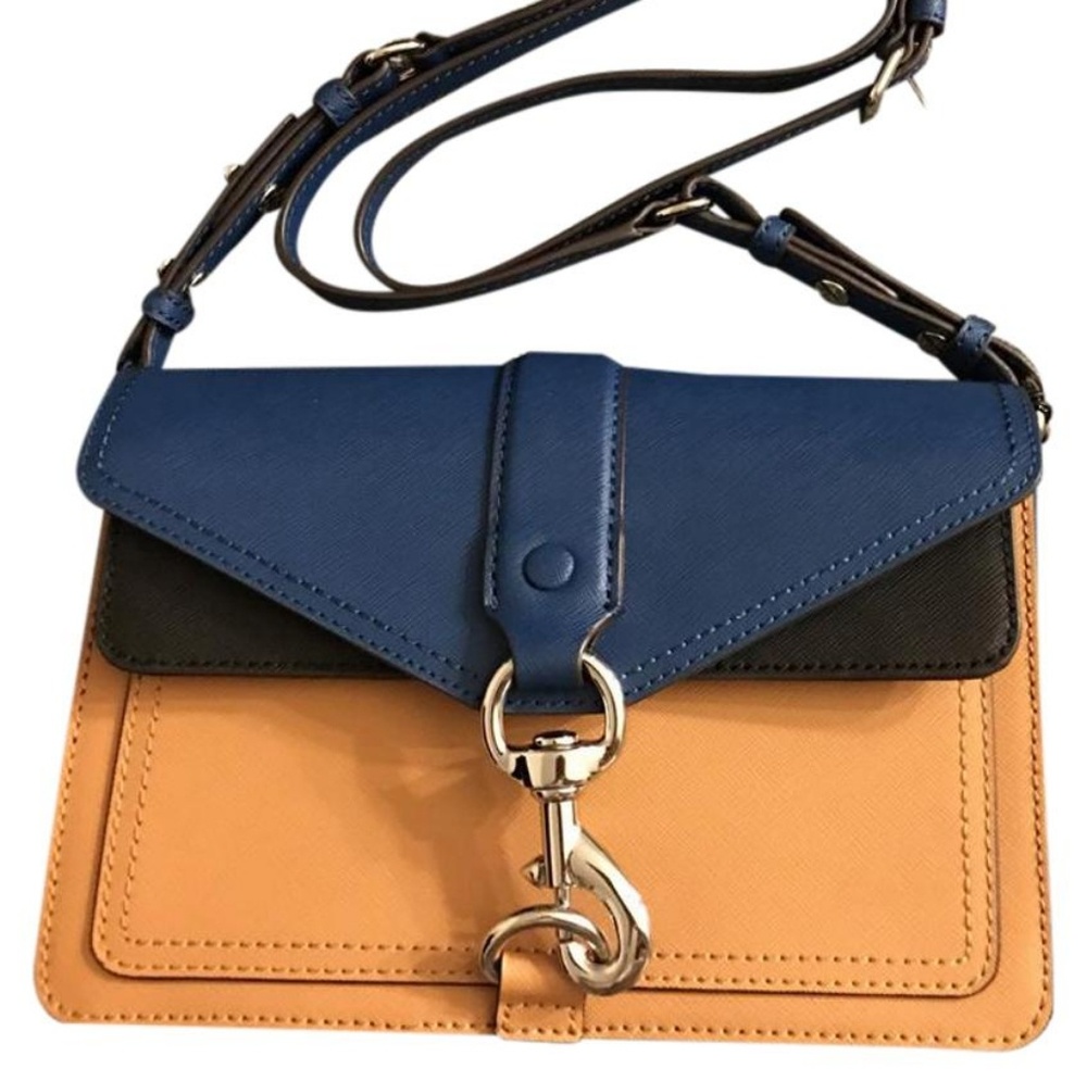 🔥Chic Hudson Moto Mini Saffiano Leather Bag 🔥